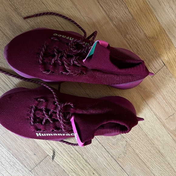 Pharrell x Human Race Sichona 'Burgundy' - Picture 3 of 5